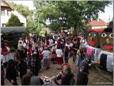 Szüreti felvonulás 2010. - Csati-parti
