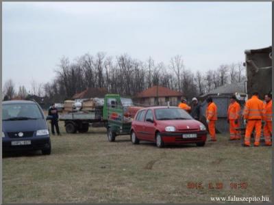 Veszlyeshulladk-gyjts, lomtalants